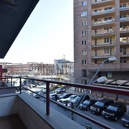 Rent Inn Yerevan On North Avenue Εξωτερικό φωτογραφία