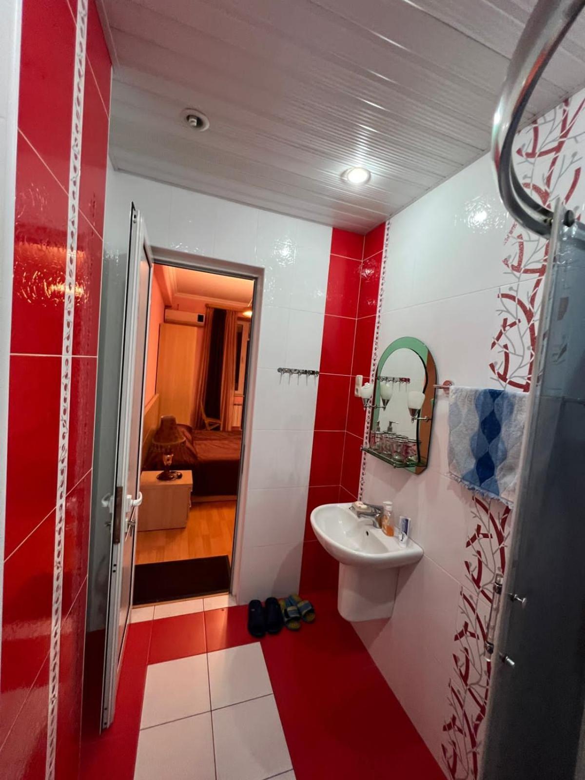 Rent Inn Yerevan On North Avenue Εξωτερικό φωτογραφία