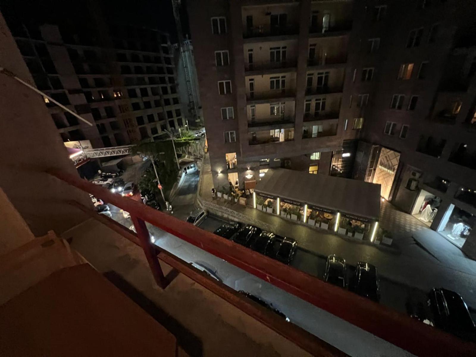 Rent Inn Yerevan On North Avenue Εξωτερικό φωτογραφία