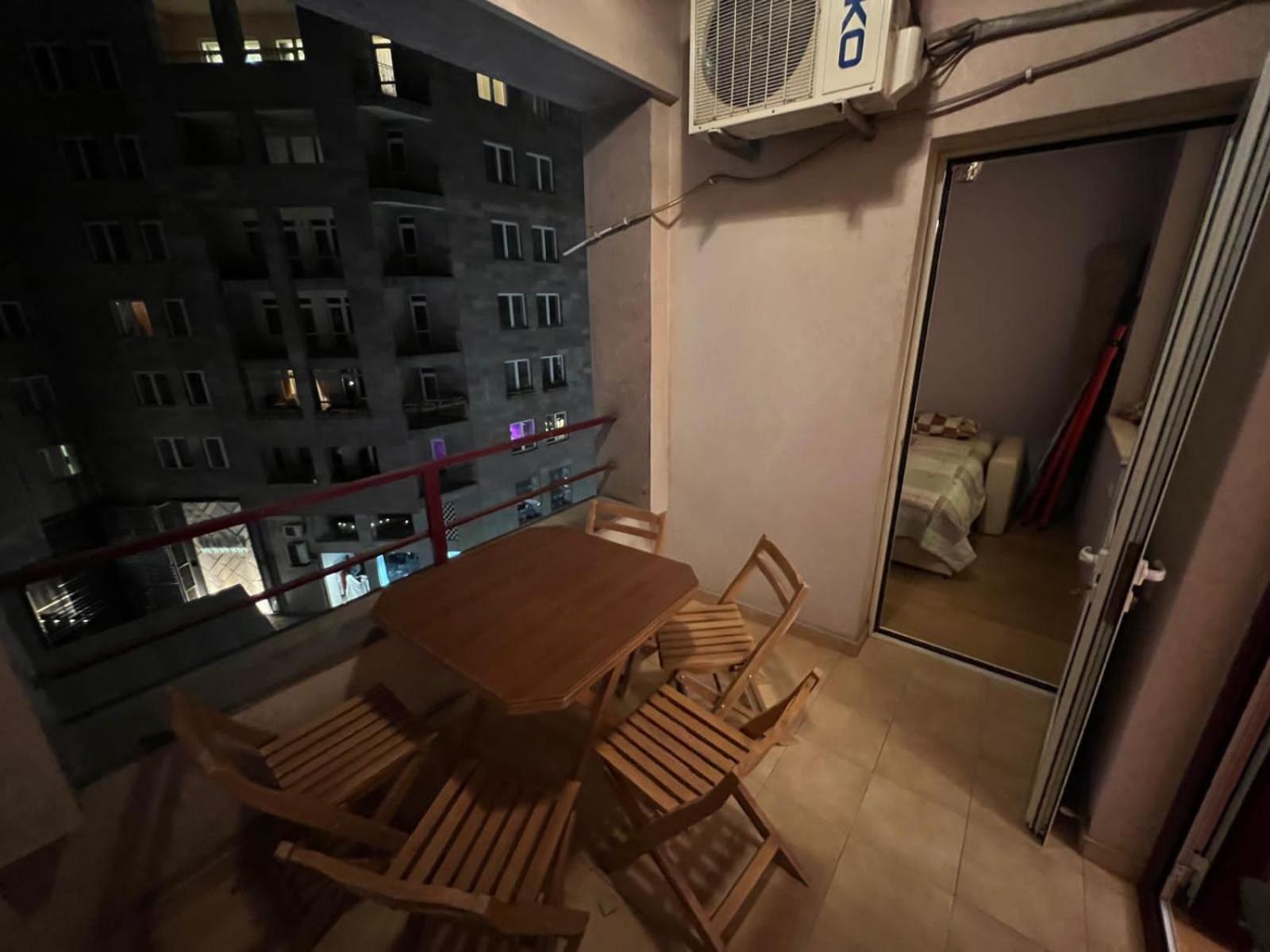 Rent Inn Yerevan On North Avenue Εξωτερικό φωτογραφία